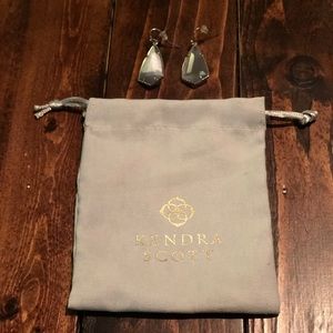 Kendra Scott silver earnings